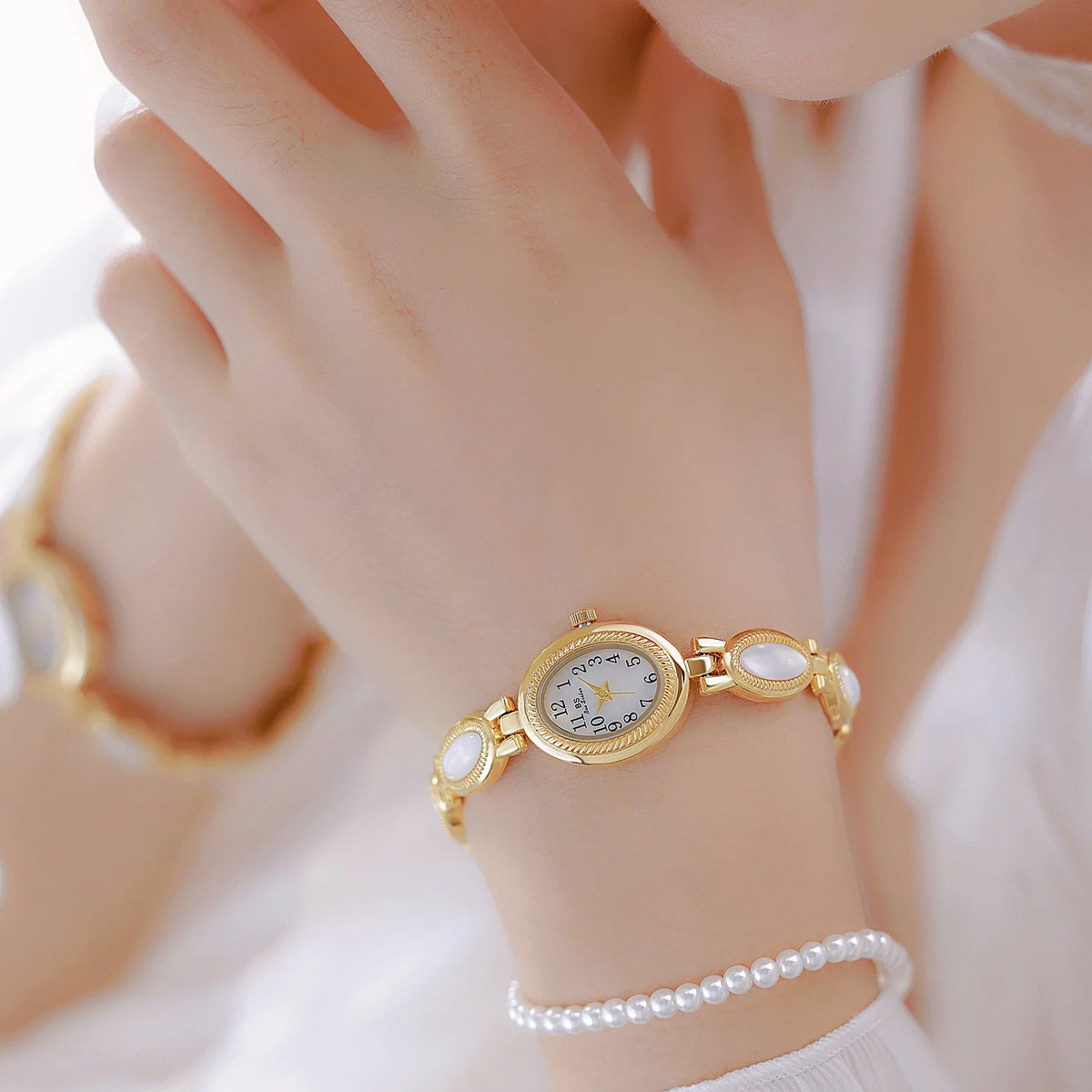 2025 New Women Wrist Watches Luxury Brand Elegant Fashion Ladies Wrist Watches For Female Clock Oval High Quality Gift Dropship